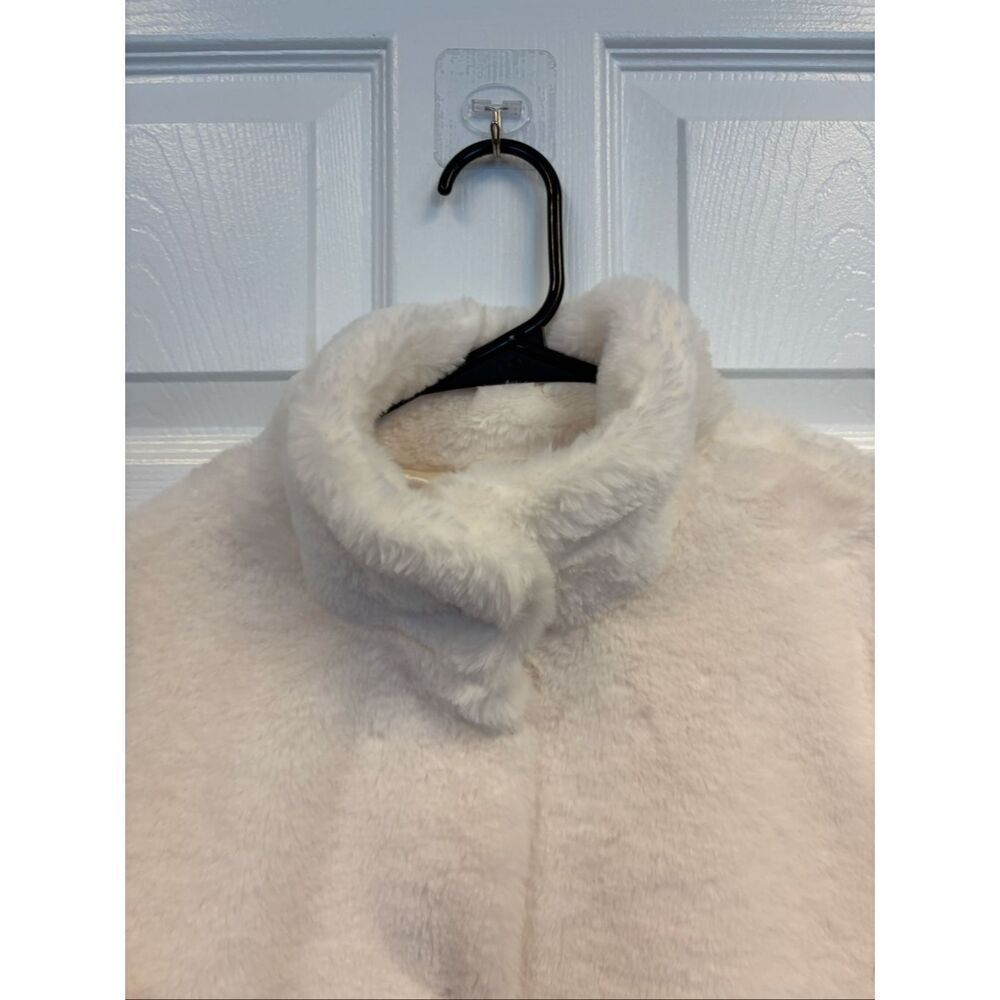 Color Block Faux Fur Jacket - Picture 3 of 6